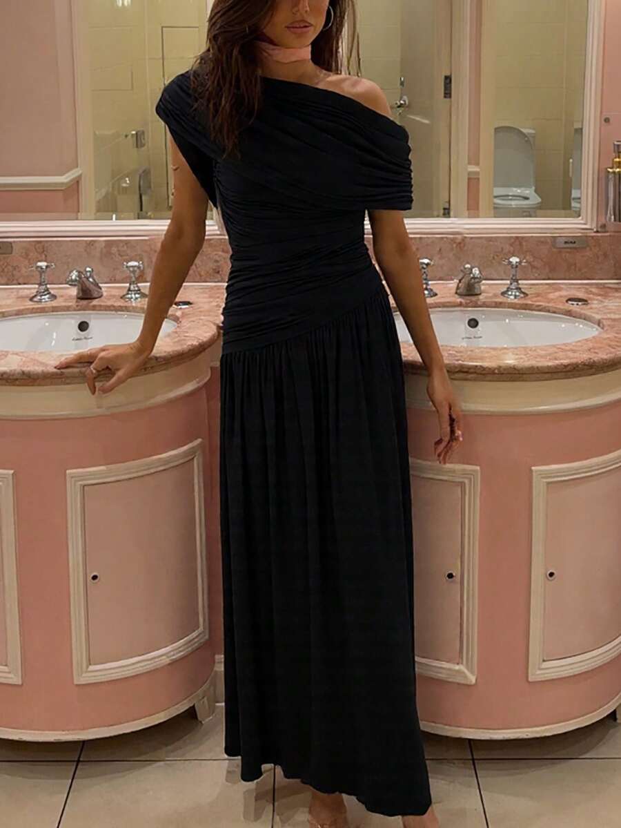 ZÉPHYR — One-Shoulder Ruched Maxi Dress