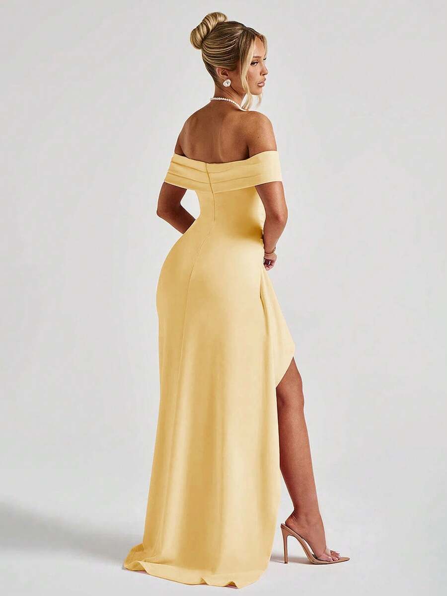 ROSALÉA – Off-Shoulder Bodycon A-Line Maxi Dress with Slit