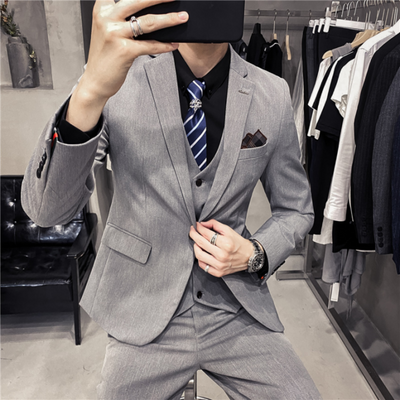 Men's Wedding Suit with Check Pattern - Classic Tailored Blazer, Vest, and Trousers Set 2