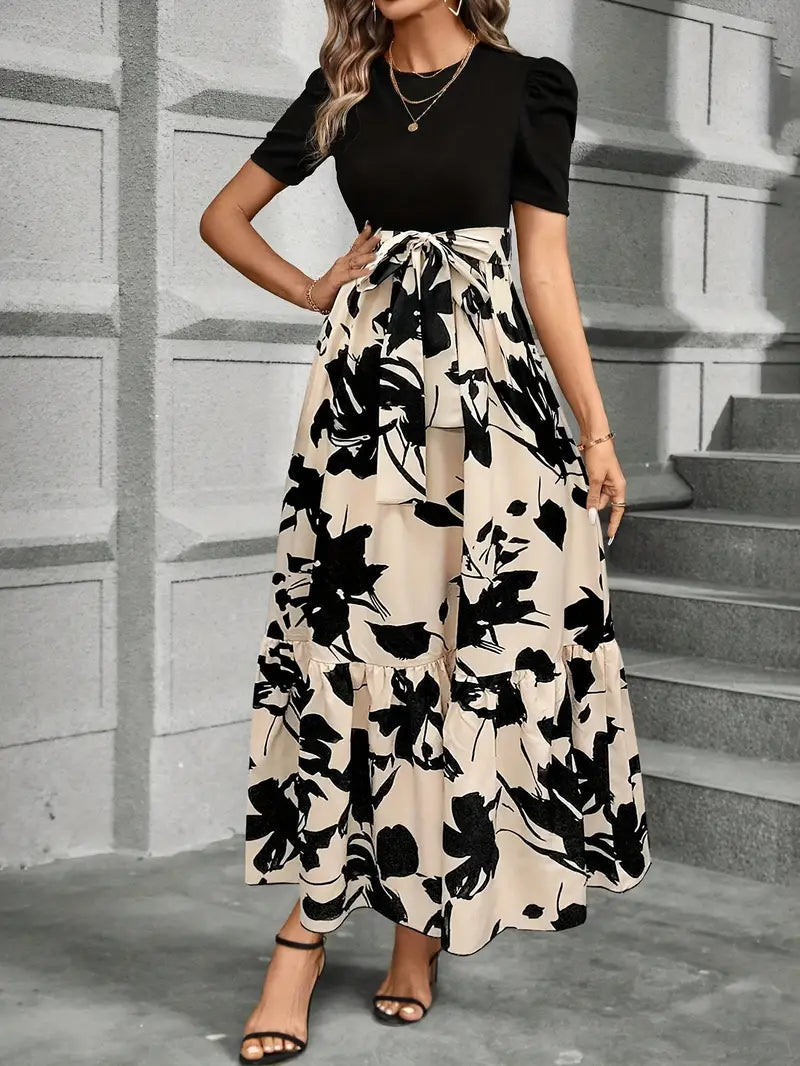 Floral Maxi Dress in Black with V-Neck for Women Summer