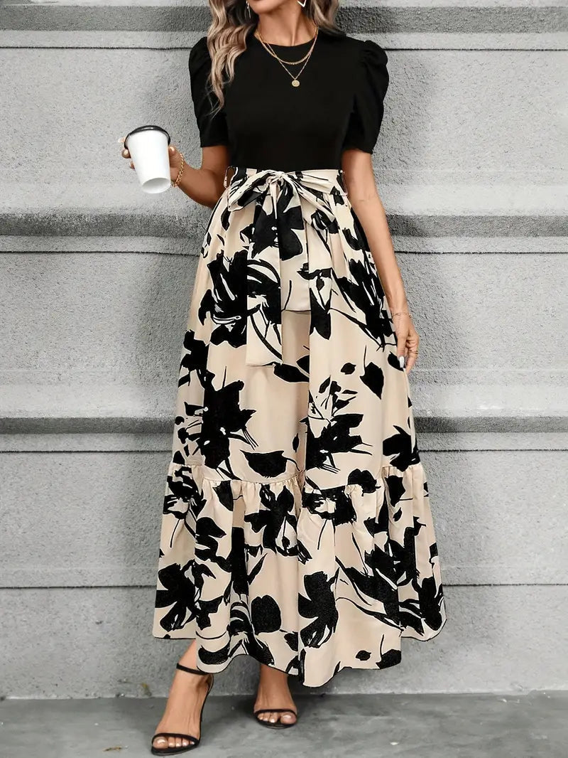 Floral Maxi Dress in Black with V-Neck for Women Summer