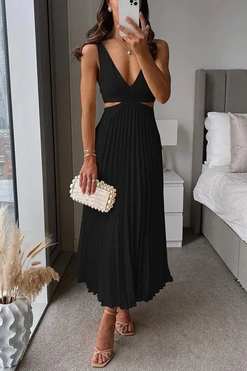 Pleated Dress for Women – Elegant and Timeless Design for Special Occasions