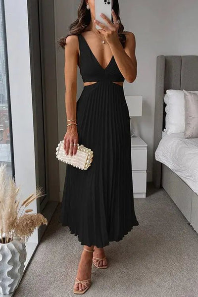 Pleated Dress for Women – Elegant and Timeless Design for Special Occasions
