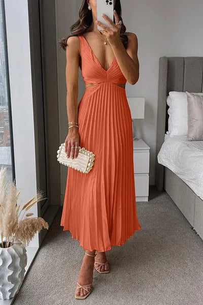 Pleated Dress for Women – Elegant and Timeless Design for Special Occasions