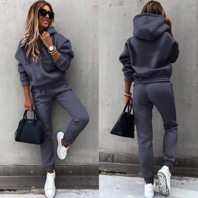 Women's Activewear Two-Piece Training Set for Gym and Leisure 4