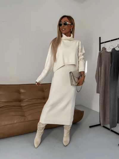 Women's Sweater Dress with Turtleneck and Figure-Flattering Design – Cozy Chic for Casual or Evening Wear