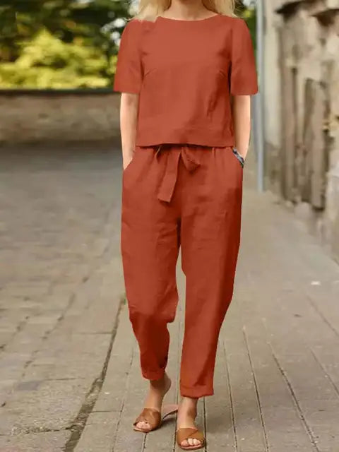 Women's Two-Piece Summer Set Outfit - Comfortable and Stylish Harem Pants and Blouse 0